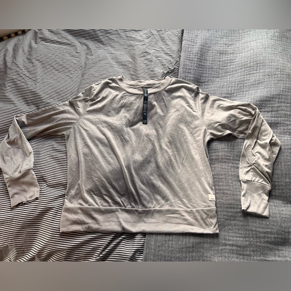 Vuori Daydream Crew Size M in Grey